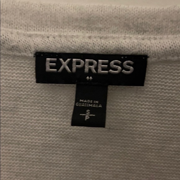 Express (S) Women’s Relaxed Fit Shirt Bundle - Picture 3 of 5